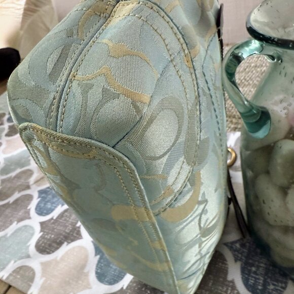 Coach 10379 Signature Light Blue Jacquard Hobo Bag – Excellent Condition - Picture 12 of 16